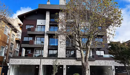 Apartamento com 1 quarto à venda na Avenida Osvaldo Aranha, 365, Centro, Canela, 52 m2 por R$ 979.000