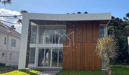 Casa em condomínio fechado com 4 quartos à venda na Rua Rodolfo Schilieper, 90, Centro, Canela, 334 m2 por R$ 2.900.000