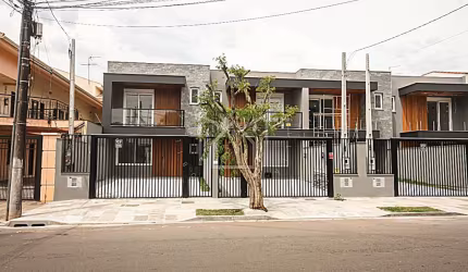 Casa com 3 quartos à venda na Rua Conselheiro Lafayette, São José, Canoas por R$ 950.000