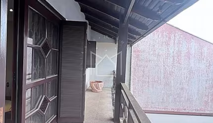 Casa com 2 quartos à venda na Rua dos Canários, 320, Diva Lessa de Jesus, Gravataí, 224 m2 por R$ 830.000
