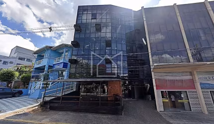 Sala comercial para alugar na Rua Irmão Geraldo, 141, Salgado Filho, Gravataí, 100 m2 por R$ 2.000