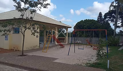 Casa em condomínio fechado com 2 quartos à venda na Rua Dalva de Oliveira, Neópolis, Gravataí, 125 m2 por R$ 225.000
