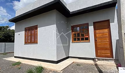 Casa com 2 quartos à venda na Rua João Kesler, Loteamento Auxiliadora, Gravataí, 53 m2 por R$ 225.000
