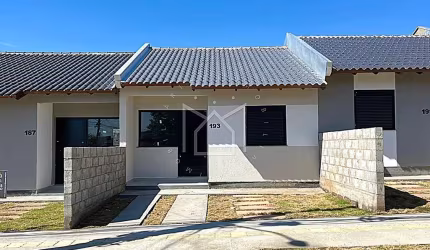 Casa com 2 quartos à venda na Rua Vinícius de Morais, 205, Parque Ipiranga, Gravataí, 48 m2 por R$ 299.000