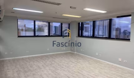 Sala comercial à venda na Rua Teodoro Sampaio, 1765, Pinheiros, São Paulo por R$ 300.000
