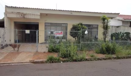 Casa com 3 quartos à venda na Rua Amílcar Vecchi, 147, Jardim América, Maringá por R$ 550.000