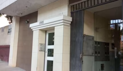 Apartamento com 1 quarto à venda na Avenida Doutor Mário Clapier Urbinati, 1005, Zona 07, Maringá, 47 m2 por R$ 250.000