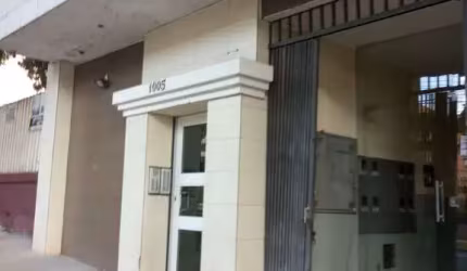 Apartamento com 2 quartos à venda na Avenida Doutor Mário Clapier Urbinati, 1005, Zona 07, Maringá, 47 m2 por R$ 250.000