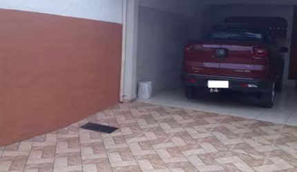 Casa com 3 quartos à venda na Rua Bogotá, 31, Vila Morangueira, Maringá por R$ 450.000
