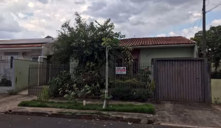 Casa com 2 quartos à venda na Rua Bolívia, 1036, Vila Morangueira, Maringá por R$ 1.000.000