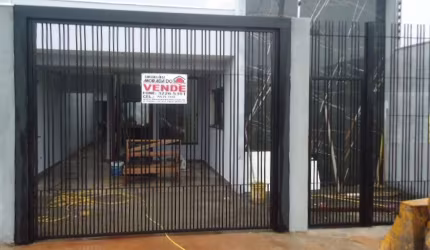 Casa com 3 quartos à venda na Rua Antônio Polsaque Filho, 441, Jardim Europa, Maringá por R$ 620.000