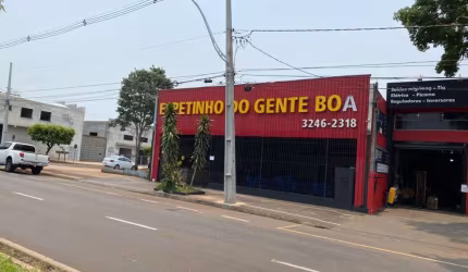 Barracão / Galpão / Depósito à venda na Avenida Mandacaru, Jardim Brasil, Maringá por R$ 2.000.000