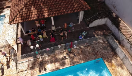 ANTIGO CLUBE BANESTADO localizado na BR 376, a 500 metros da industria de Paranavai sentido Maringa