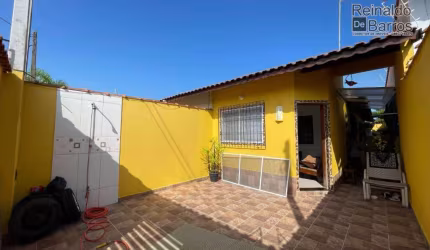 Casa com 2 dormitórios à venda por R$ 270.000,00 - Suarão - Itanhaém/SP