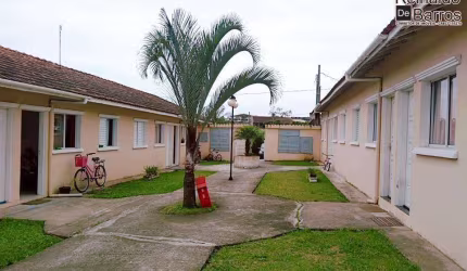 Casa com 2 dormitórios à venda por R$ 185.000,00 - Jardim Umuarama - Itanhaém/SP