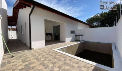 Casa com 2 dormitórios e piscina à venda,  por R$ 520.000 - Suarão - Itanhaém/SP
