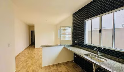 Sobrado com 2 dormitórios à venda, 54 m² por R$ 190.000,00 - Nova Itanhaém - Itanhaém/SP