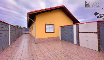 Casa com 2 dormitórios à venda, 60 m² por R$ 330.000,00 - Nova Itanhaém - Interior - Itanhaém/SP