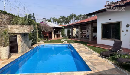Casa com 4 dormitórios à venda, 225 m² por R$ 1.980.000 - Balneário Flórida - Praia Grande/SP