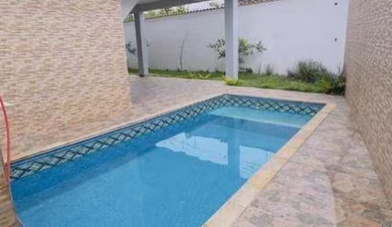 Lindo Sobrado na Cidade de Itanhaém 500 metros do Mar