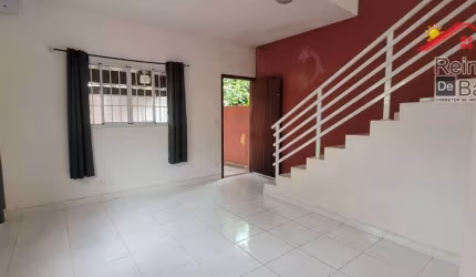 Sobrado com 2 dormitórios à venda, 70 m² por R$ 300.000,00 - Vila Suarão - Itanhaém/SP