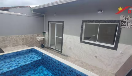 Casa com Piscina em Mongagua