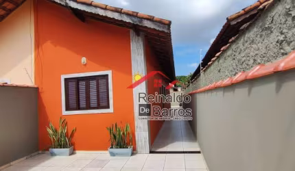 Casa com 2 dormitórios à venda por R$ 229.000,00 - Nova Itanhaém - Itanhaém/SP