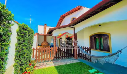 Linda Casa em Itanhaém com 3 quartos pertinho do Mar