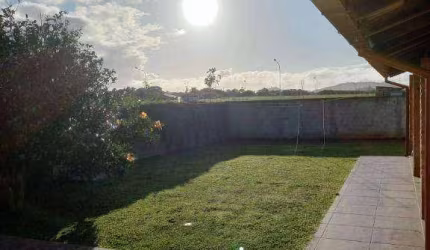 Casa com 4 dormitórios à venda, 220 m² por R$ 1.370.000,00 - Campeche - Florianópolis/SC