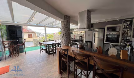 Casa com 3 dormitórios à venda, 230 m² por R$ 1.930.000,00 - Pantanal - Florianópolis/SC