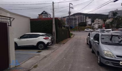 Casa com 10 dormitórios à venda, 240 m² por R$ 1.400.000,00 - João Paulo - Florianópolis/SC