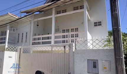 Casa com 1 dormitório para alugar, 240 m² por R$ 5.325,00/mês - Rio Tavares - Florianópolis/SC