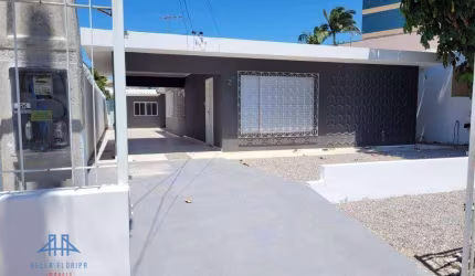 Casa à venda, 183 m² por R$ 1.200.000,00 - Centro - Palhoça/SC