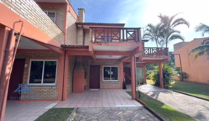 Casa com 2 dormitórios para alugar, 85 m² por R$ 4.280,00/mês - Barra da Lagoa - Florianópolis/SC