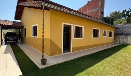 Chácara para Venda em Piracaia, Batatuba, 3 dormitórios, 1 suíte, 1 banheiro, 2 vagas