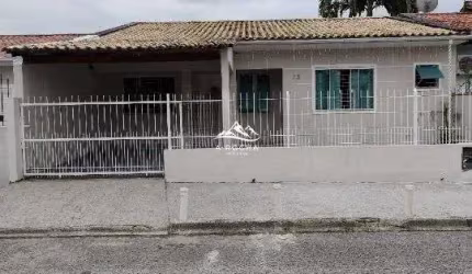 CASA DE 03 DORMITÓRIOS C/SUÍTE + EDÍCULA AMPLA. MADRI - PALHOÇA