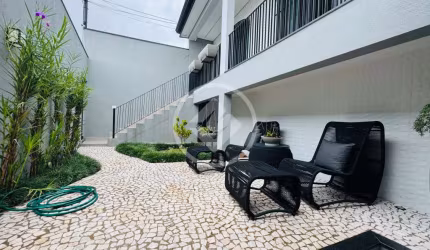 Casa com 3 dormitórios e escritórios codigo: 102920