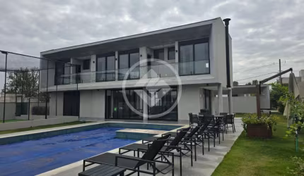 CASA EM CONDOMÍNIO FECHADO - PORTEIRA FECHADA codigo: 94288