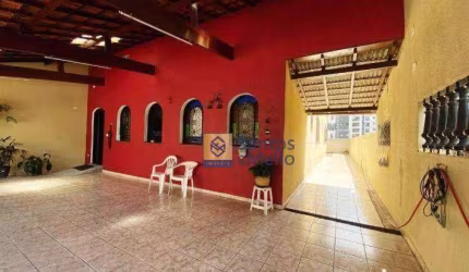 Casa em Parque Oratório