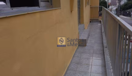 Casa com 1 dormitório para alugar, 60 m² por R$ 2.300,00/mês - Campestre - Santo André/SP