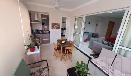 Apartamento Jardim Botânico com 3 suites ao lado do parque