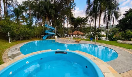 Chácara com 4 dormitórios à venda, 4 m² por R$ 2.500.000,00 - Cacéia
