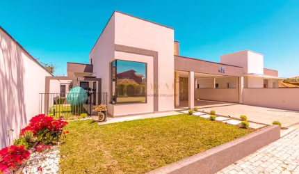 Casa com 3 quartos, à venda por R$ 2.050.000,00