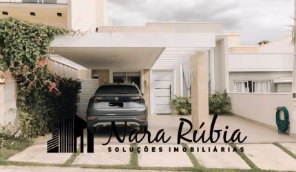 Casa em Condomínio