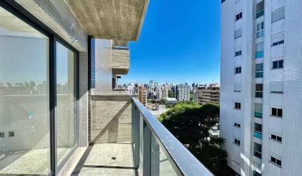 Apartamento com 3 quartos à venda na Rua Quintino Bocaiúva, 1321, Moinhos de Vento, Porto Alegre, 104 m2 por R$ 1.770.034