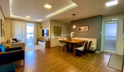 Apartamento com 2 quartos à venda na Rua Felipe Domingos Petry, 600, Praia Comprida, São José, 89 m2 por R$ 750.000