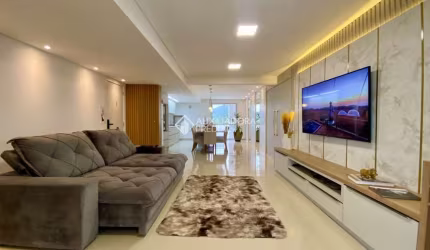 Cobertura com 4 quartos à venda na Rua Arcanjo Cândido da Silva, 3870, Praia de Fora, Palhoça, 252 m2 por R$ 1.049.000