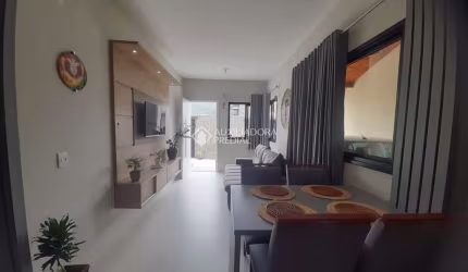 Casa com 3 quartos à venda na Juruva, 193, Bela Vista, Palhoça, 70 m2 por R$ 690.000