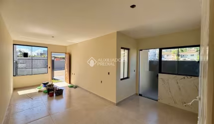 Casa com 3 quartos à venda na Rua Idivaldo Horácio da Silveira, 30, Ipiranga, São José, 88 m2 por R$ 515.000