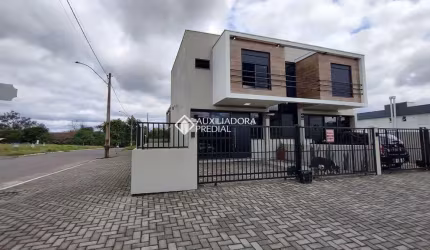 Casa com 2 quartos para alugar na Rua Adolfo Jung, 108, Quintas, Estância Velha, 80 m2 por R$ 4.500